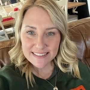 Meet your Posher, Mallory